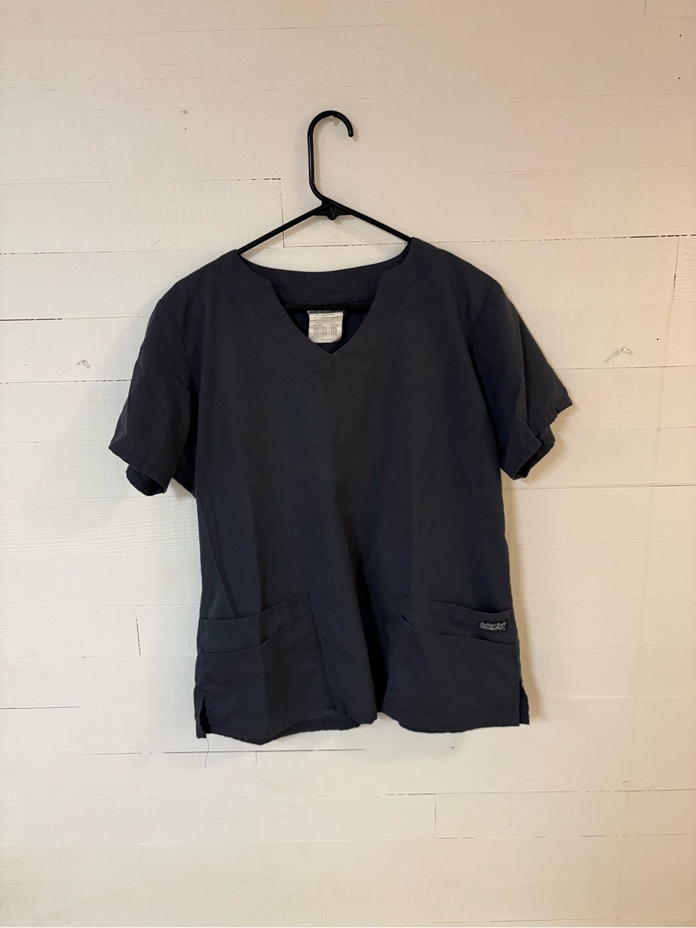Butter-Soft by UA Pewter Gray Scrub Top Medium V-Neck Uniform Top